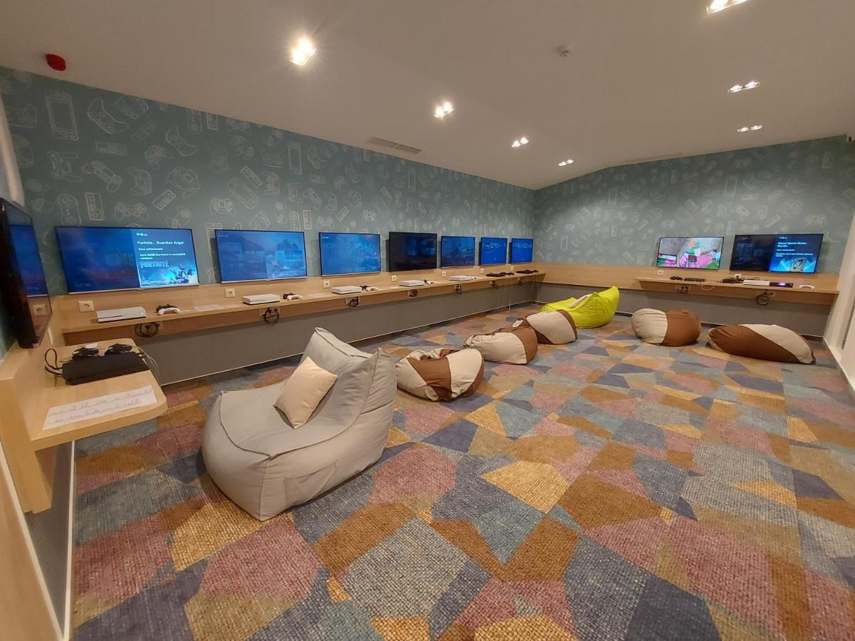โรงแรมยูโรปา ฟิท เฮวิซ ภายนอก รูปภาพ